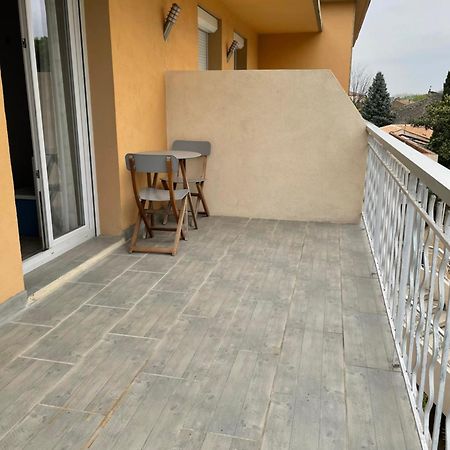 Logis Hotel Le Clement V Roquemaure  Exterior photo
